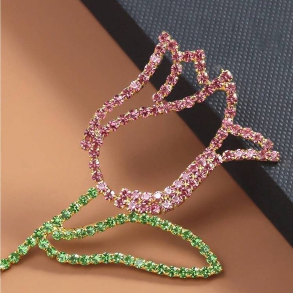 ✨NEW Elegant Pink and Green Floral Earrings - Picture 3 of 4